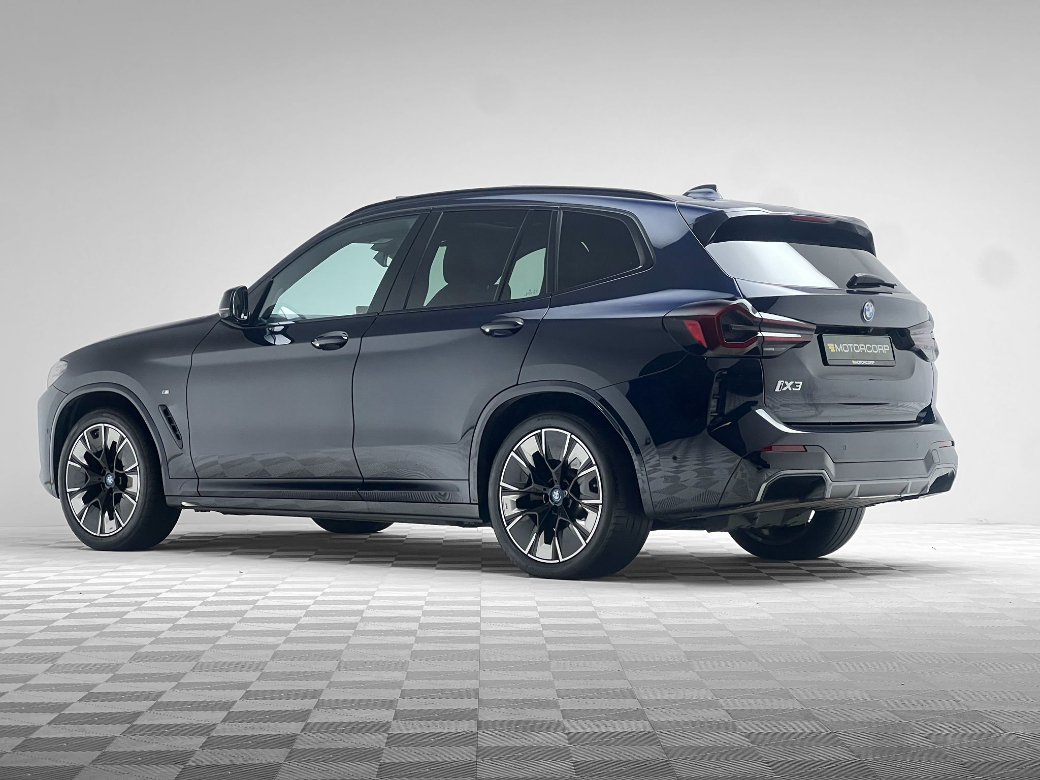 2022 BMW iX3