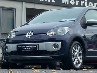 2016 Volkswagen up!