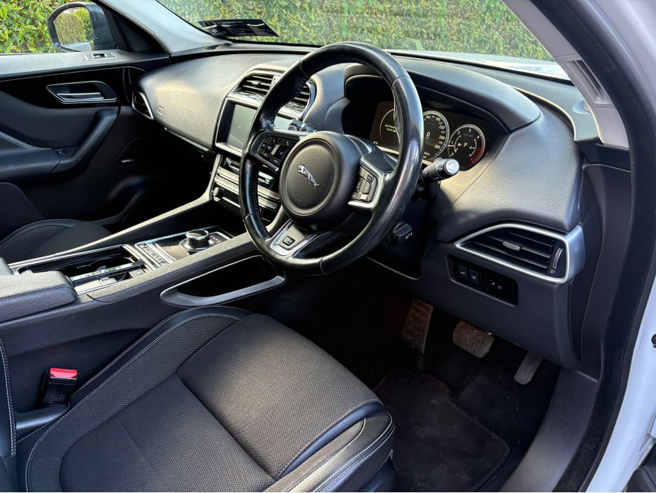 2017 Jaguar F-Pace