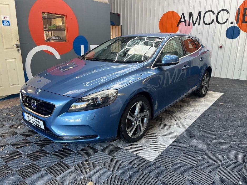2016 Volvo V40
