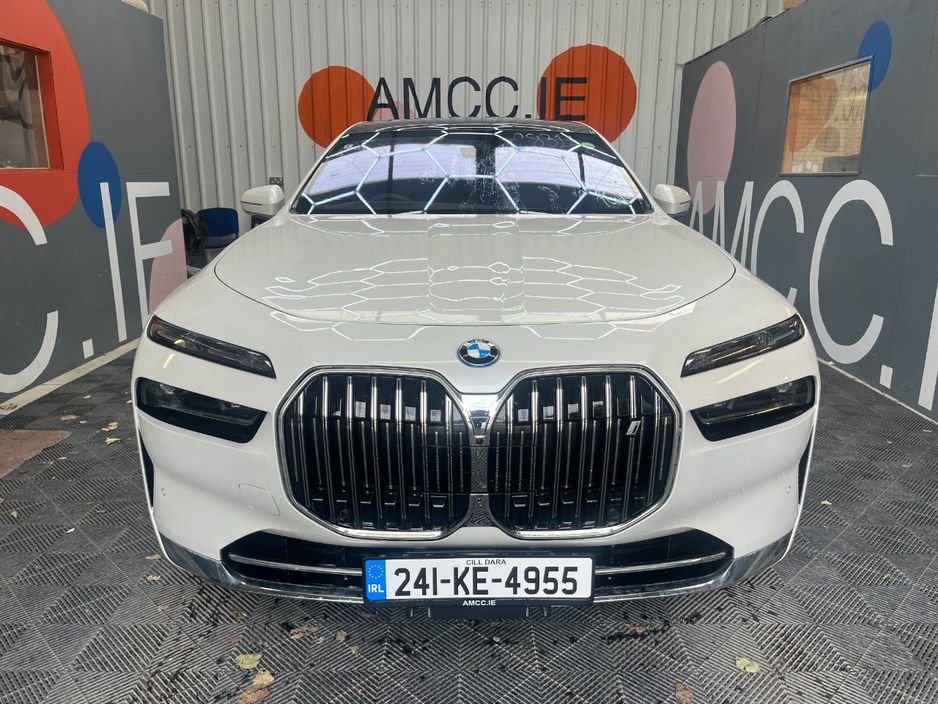 2024 BMW i7