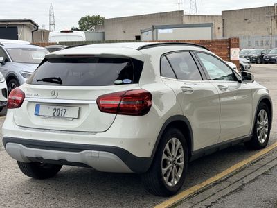 2017 Mercedes-Benz GLA 180