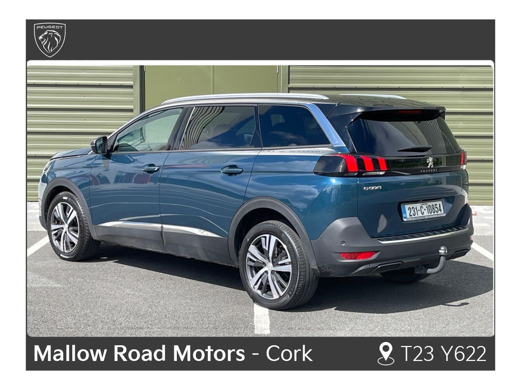 2023 Peugeot 5008