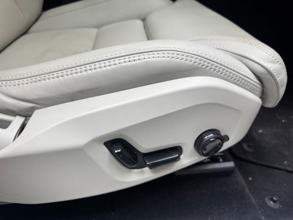 2023 Volvo XC60