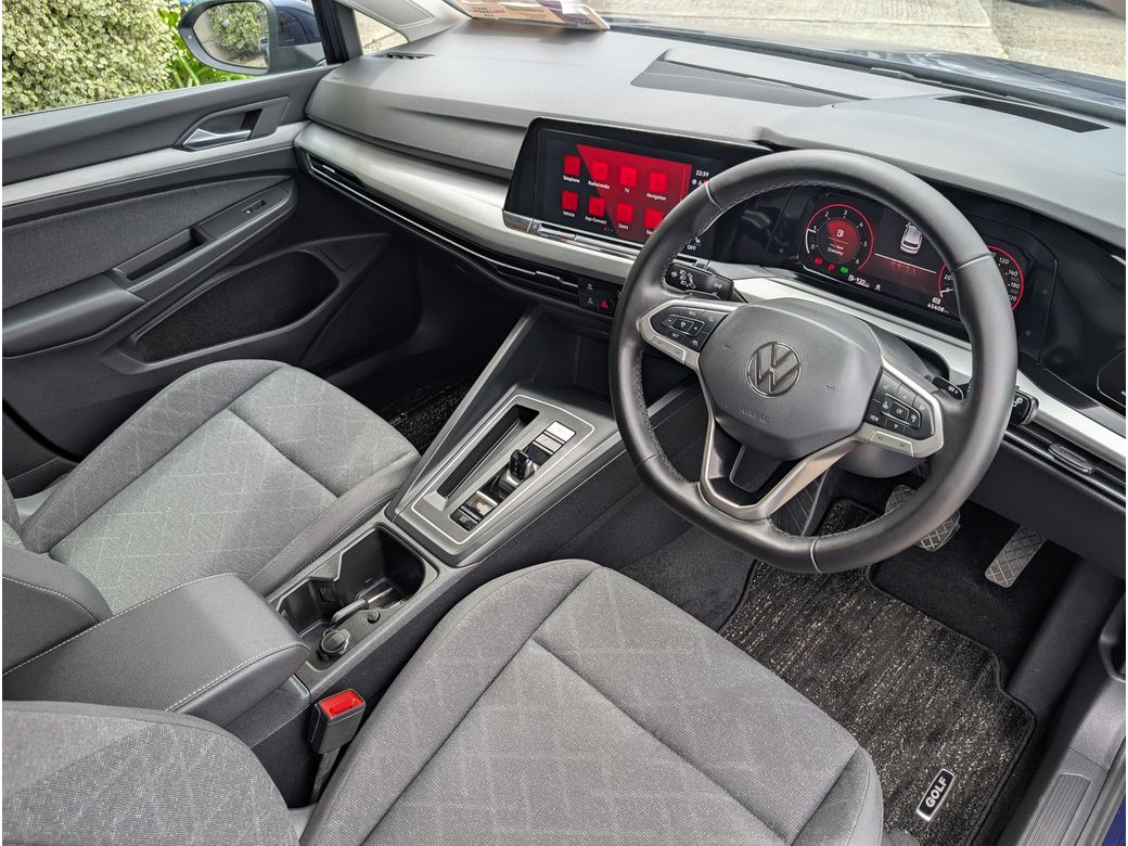 2023 Volkswagen Golf