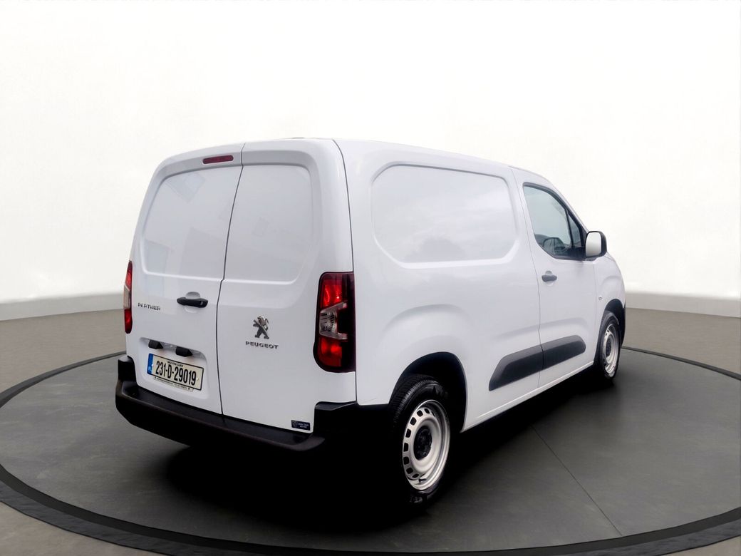 2023 Peugeot Partner