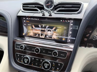 2022 Bentley Bentayga