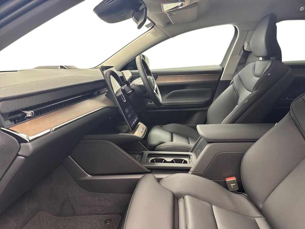 2026 Volvo ES90