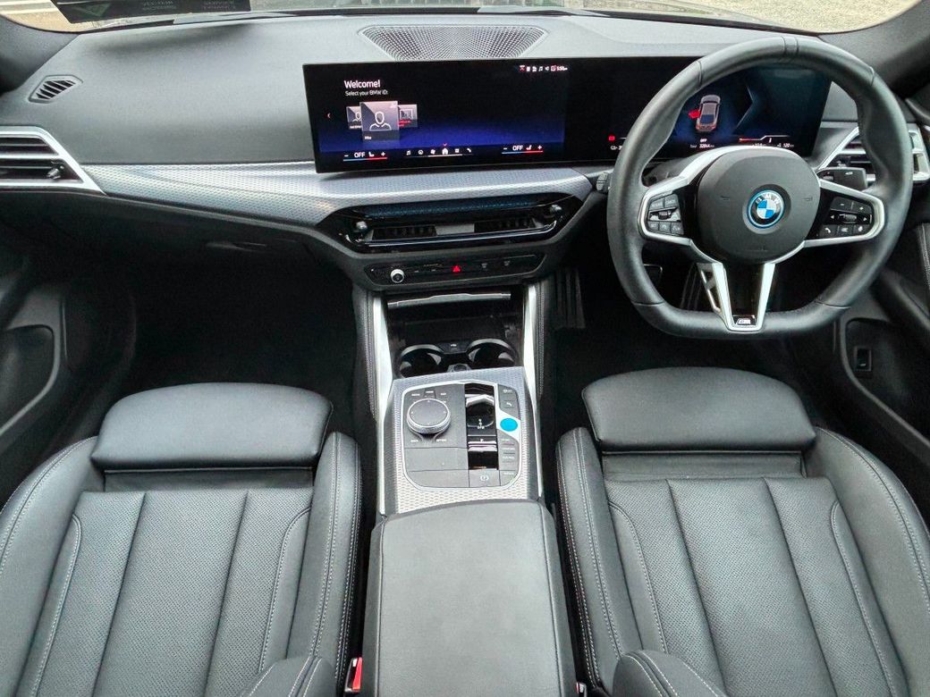 2025 BMW i4