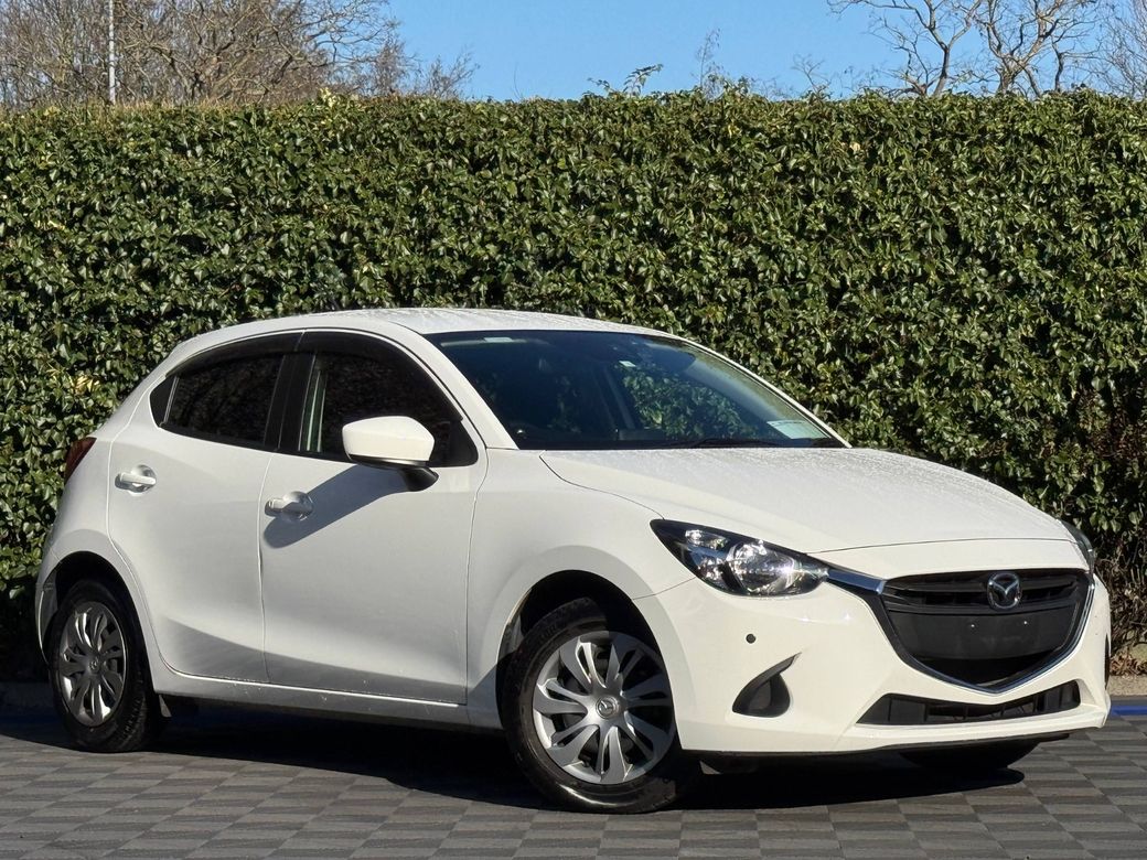 2016 Mazda Demio