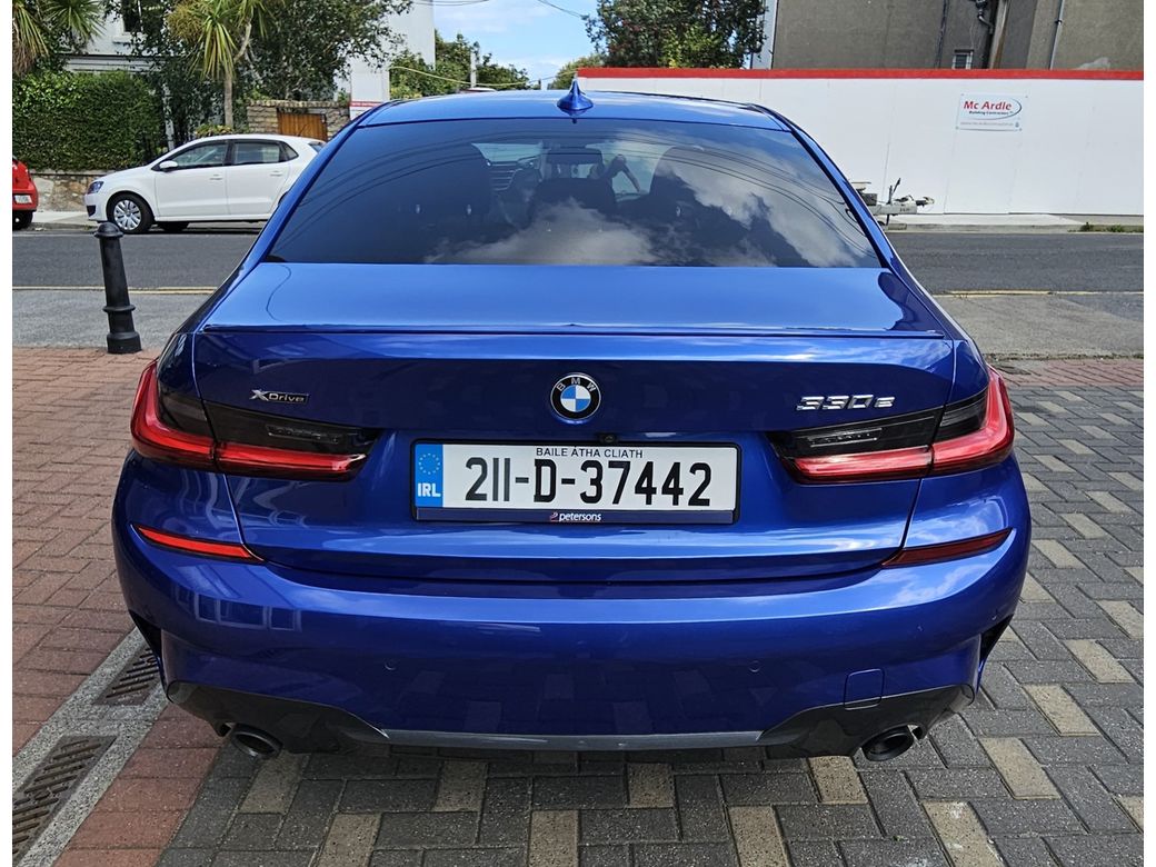 2021 BMW 330