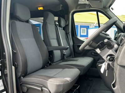 2020 Renault Master