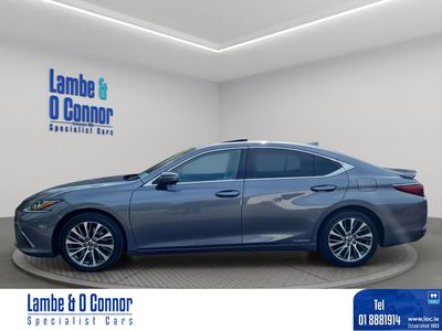 2021 Lexus ES 300h