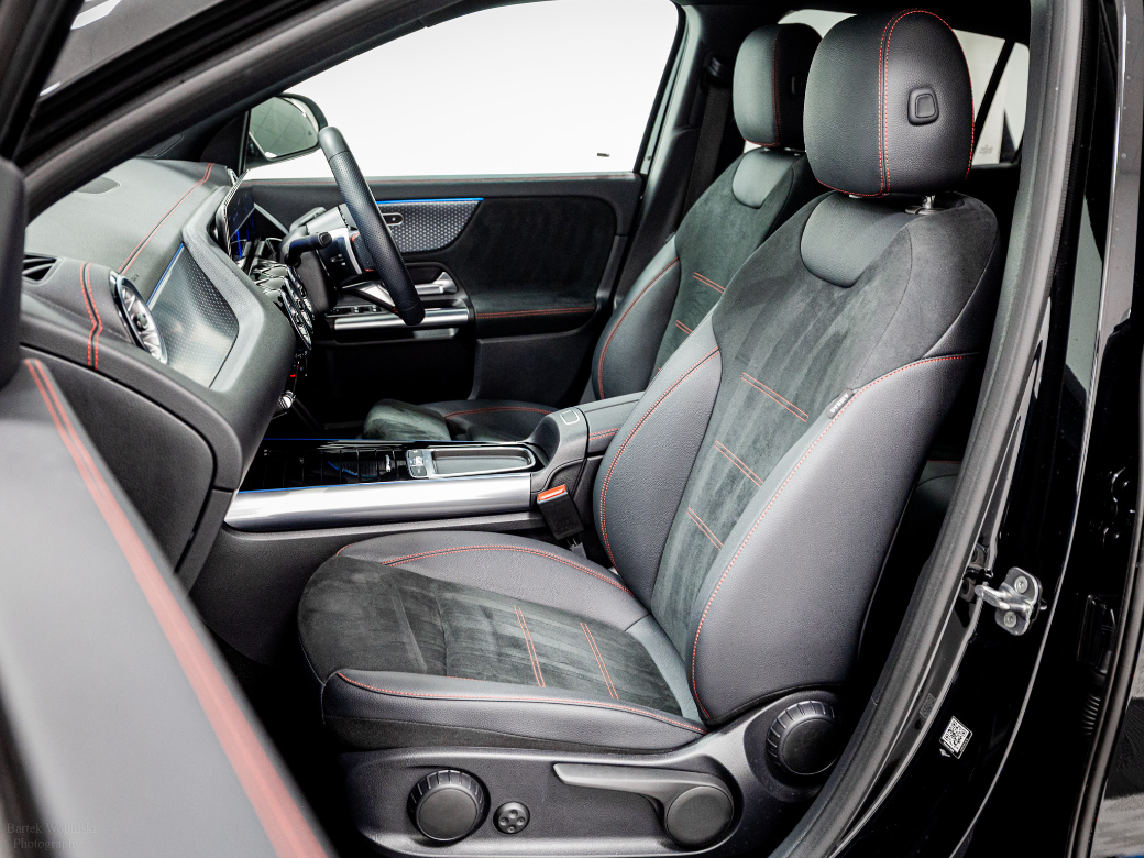 2025 Mercedes-Benz EQA