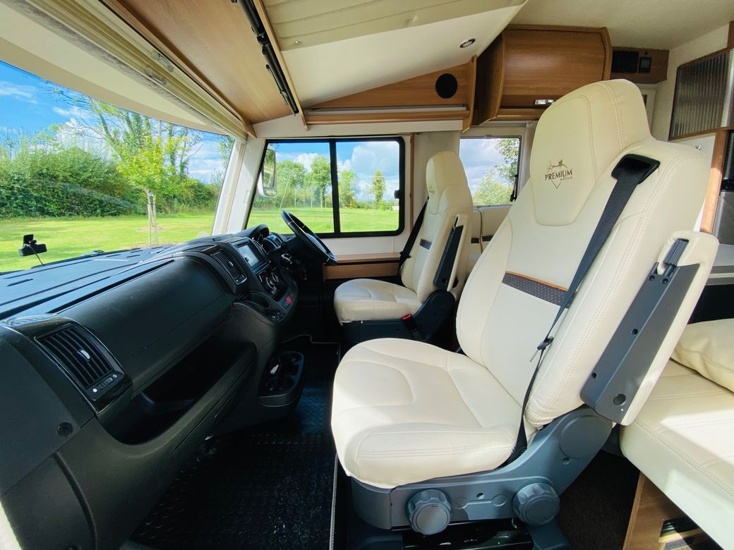 2021 RAPIDO  8066DF PREMIUM EDITION !! C1 REQUIRED !! 