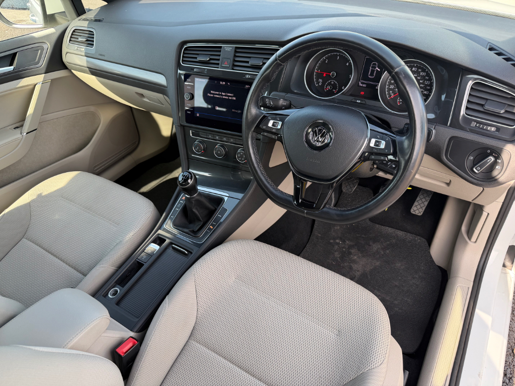 2018 Volkswagen Golf