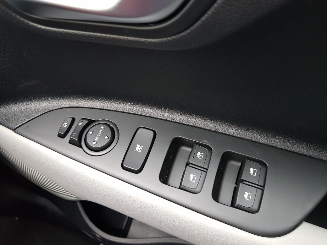 2025 Kia Stonic