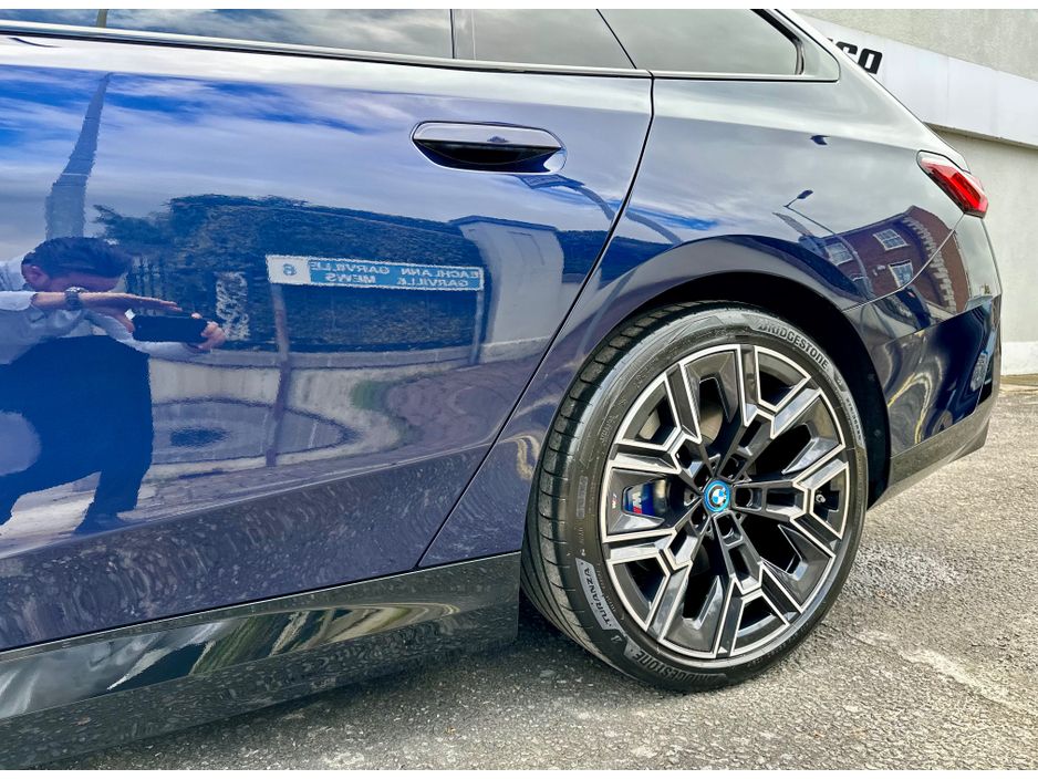 2025 BMW 5 Series