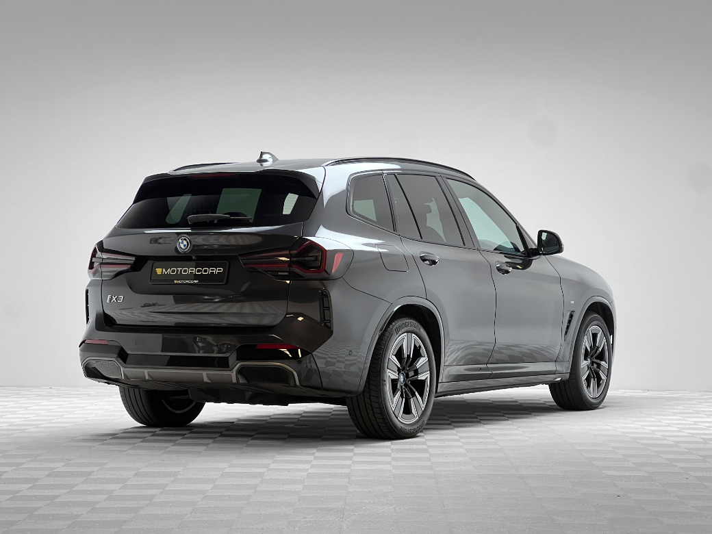 2022 BMW iX3
