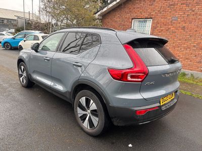 2023 Volvo XC40