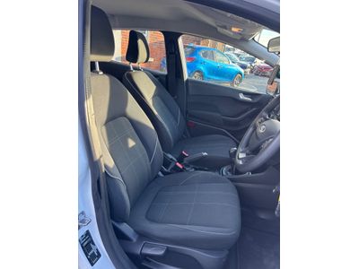 2017 Ford Fiesta