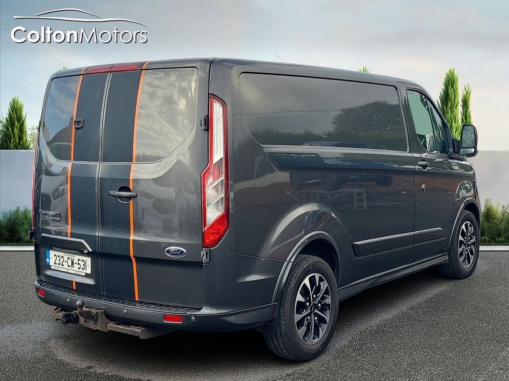 2023 Ford Transit Custom