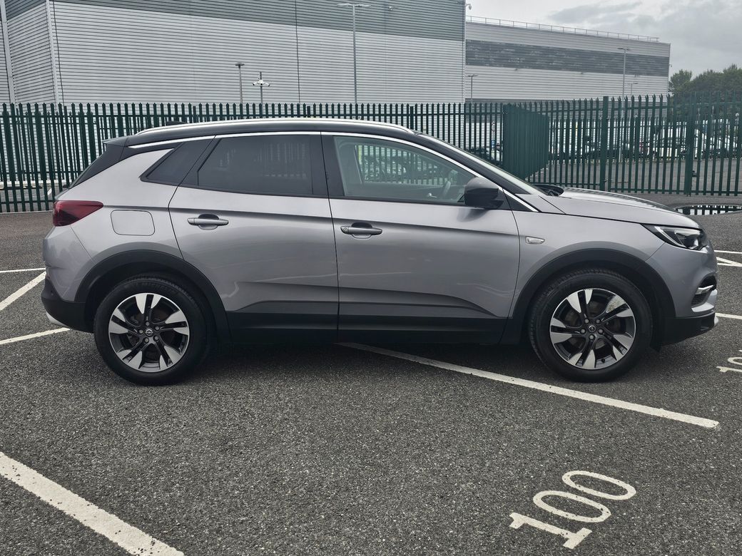 2021 Opel Grandland X