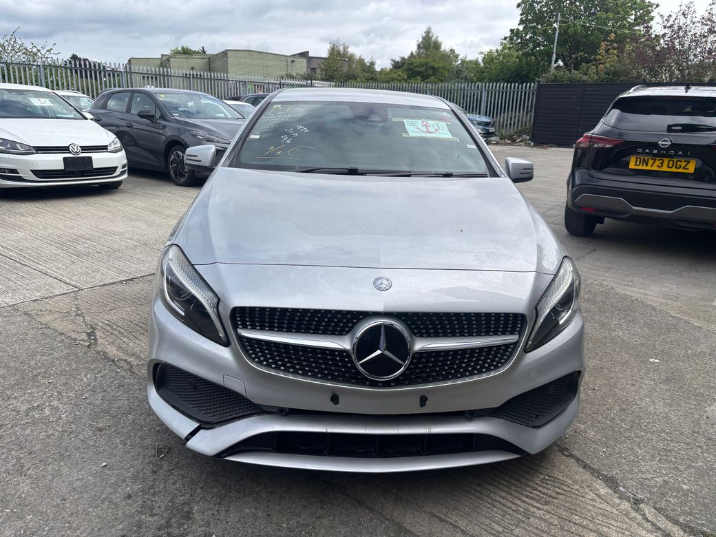 2015 Mercedes-Benz A 180
