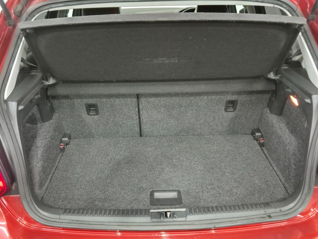 2016 Volkswagen Polo