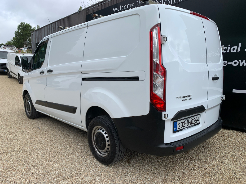 2023 Ford Transit Custom