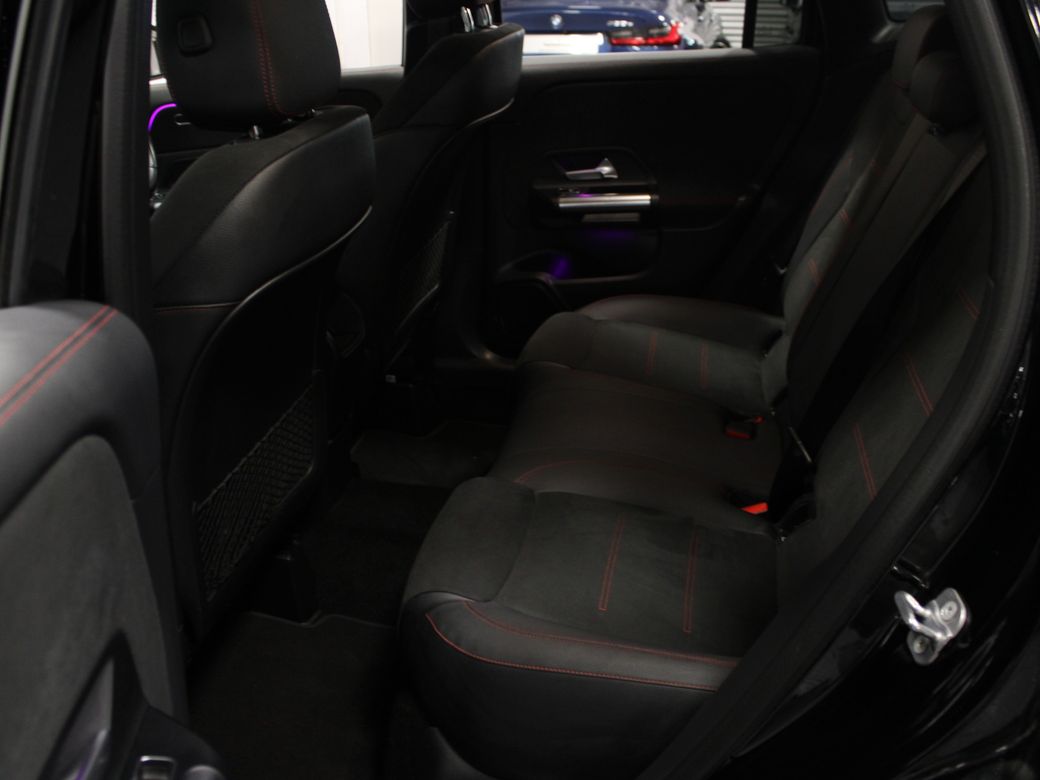 2025 Mercedes-Benz GLA Class