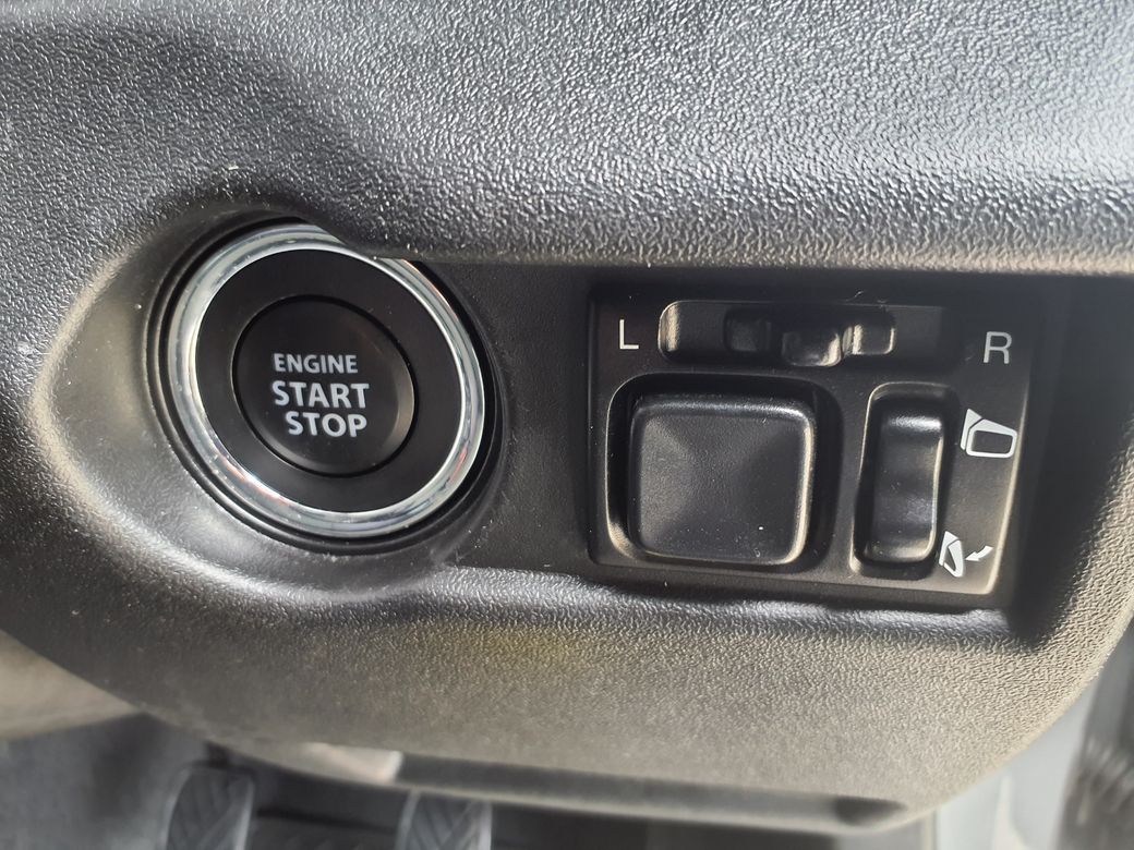 2023 Suzuki Jimny