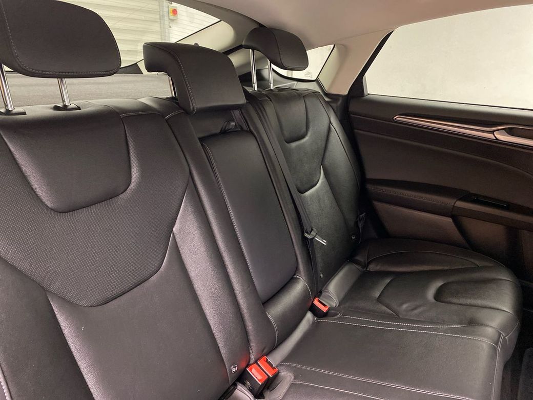2020 Ford Mondeo
