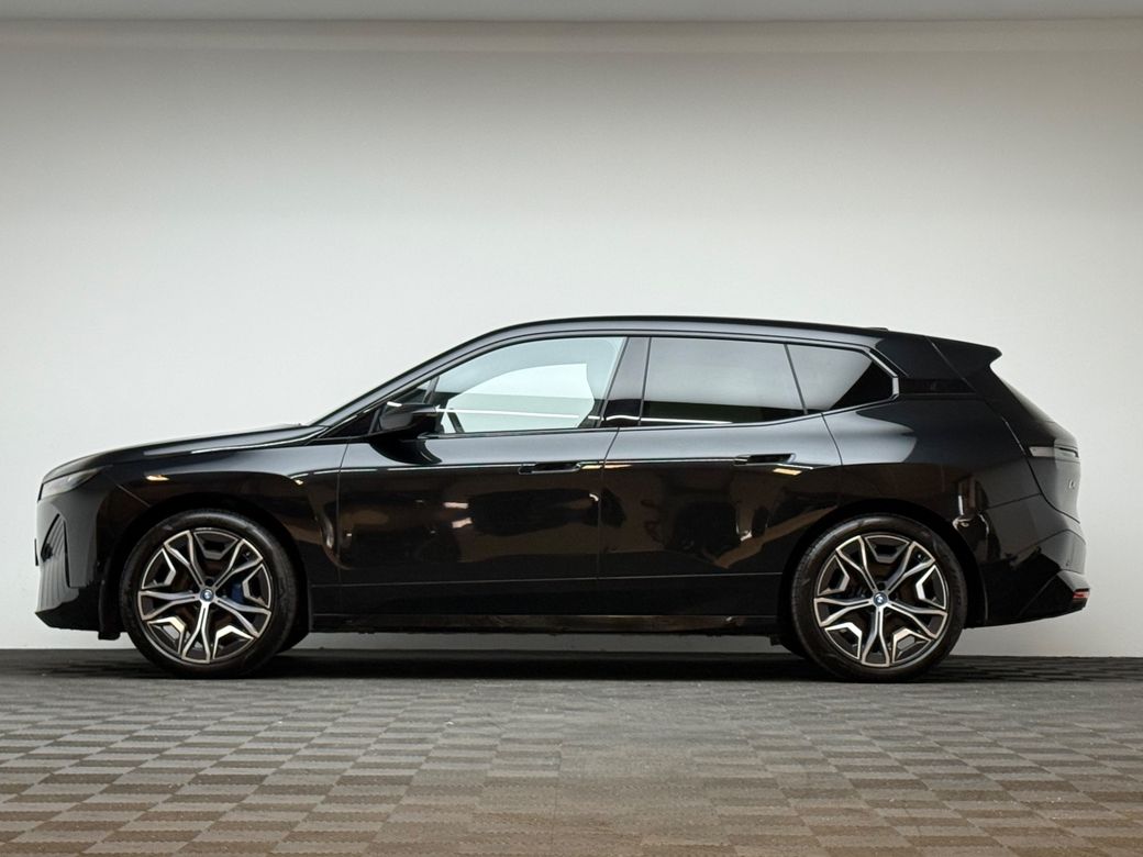 2024 BMW iX
