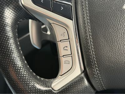 2020 Mitsubishi L200