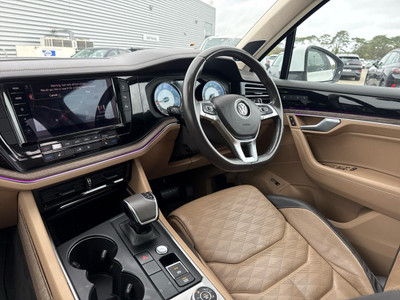 2019 Volkswagen Touareg