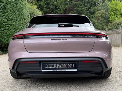 2024 Porsche Taycan
