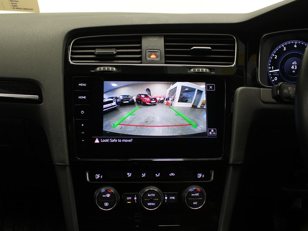 2017 Volkswagen Golf