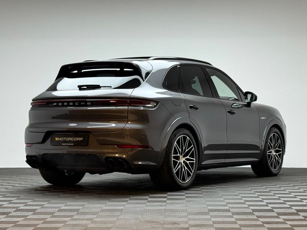 2024 Porsche Cayenne