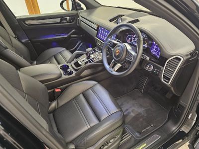 2023 Porsche Cayenne
