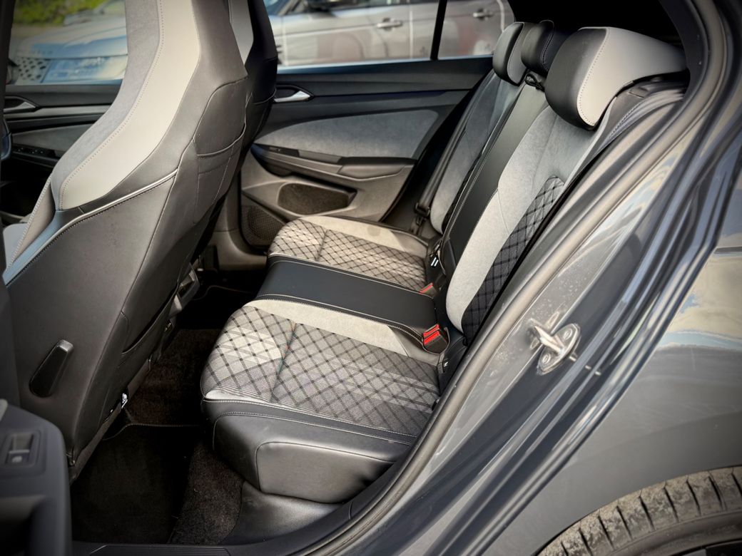 2024 Volkswagen Golf