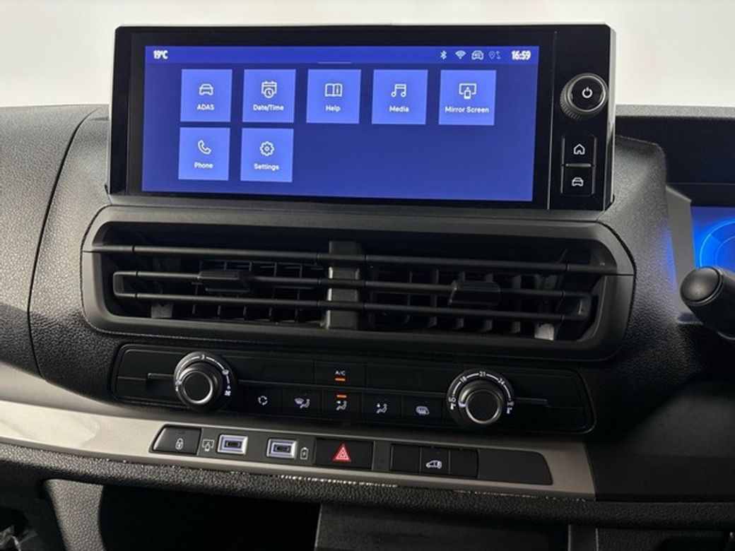 2024 Toyota Proace