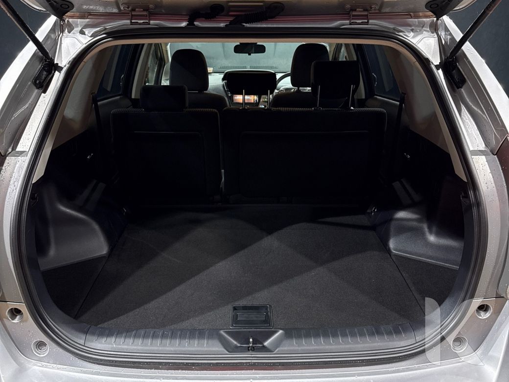 2021 Toyota Prius Alpha