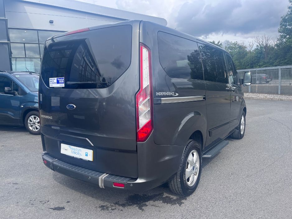 2018 Ford Tourneo