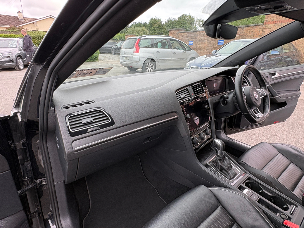 2019 Volkswagen Golf