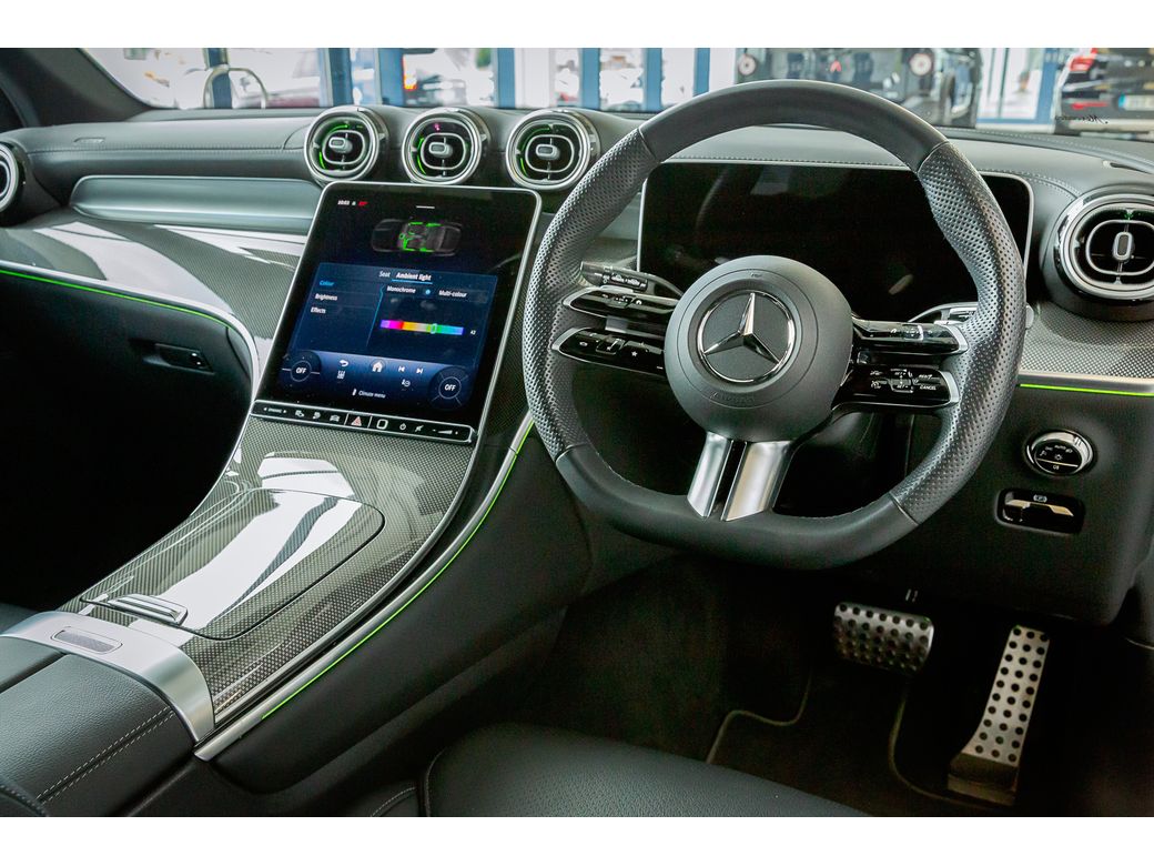 2025 Mercedes-Benz GLC Class