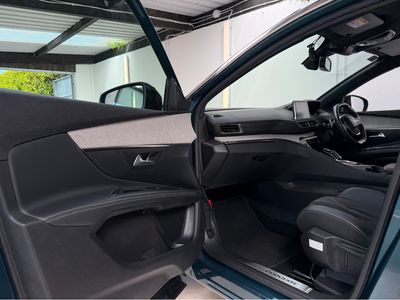 2020 Peugeot 5008