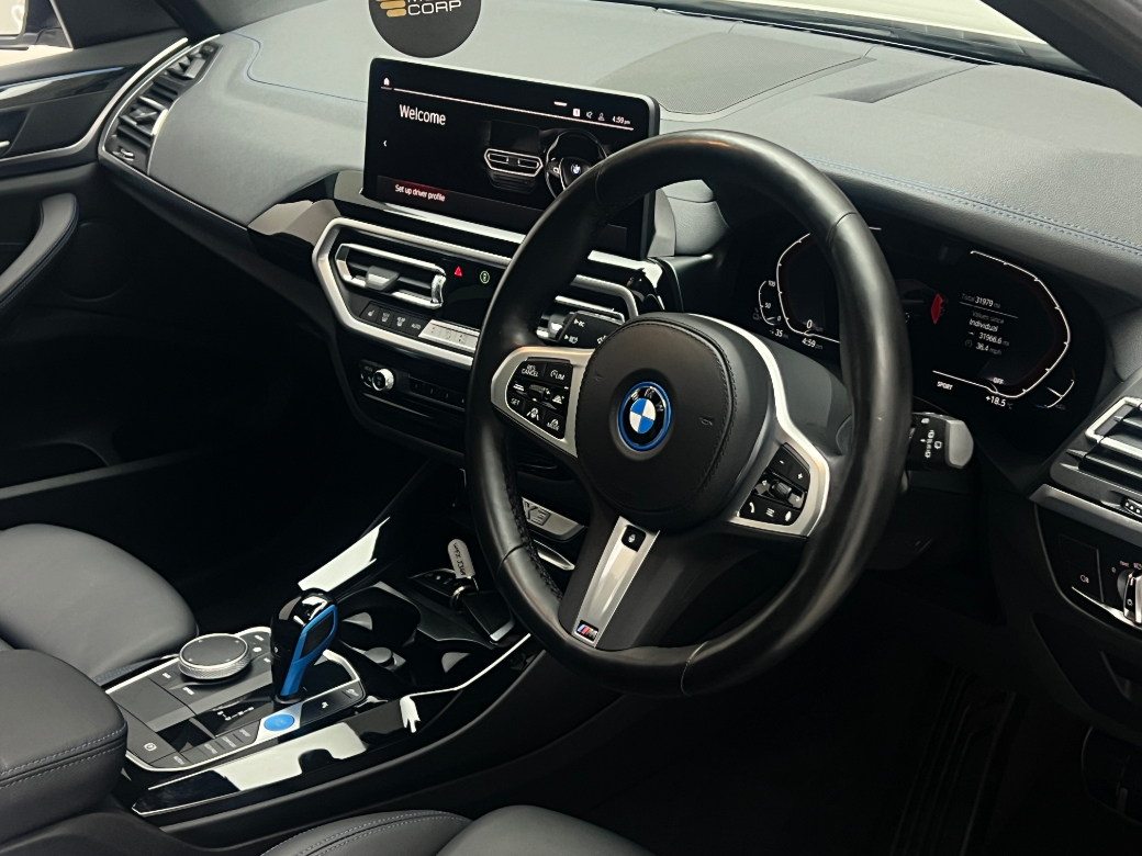 2022 BMW iX3