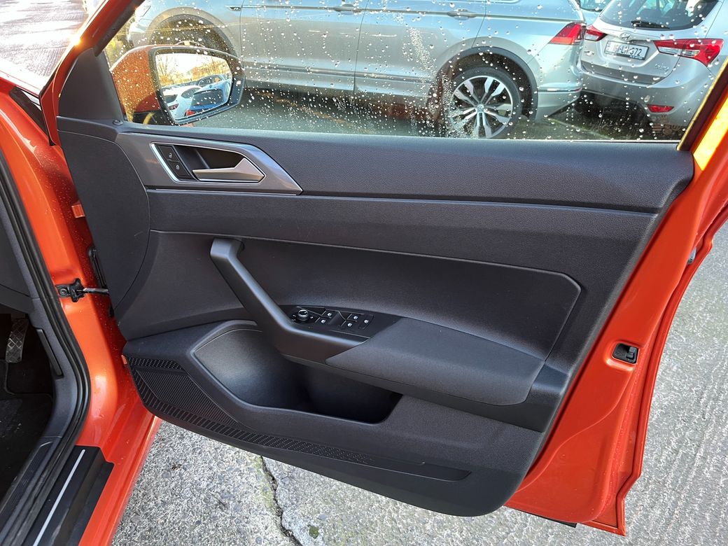 2018 Volkswagen Polo