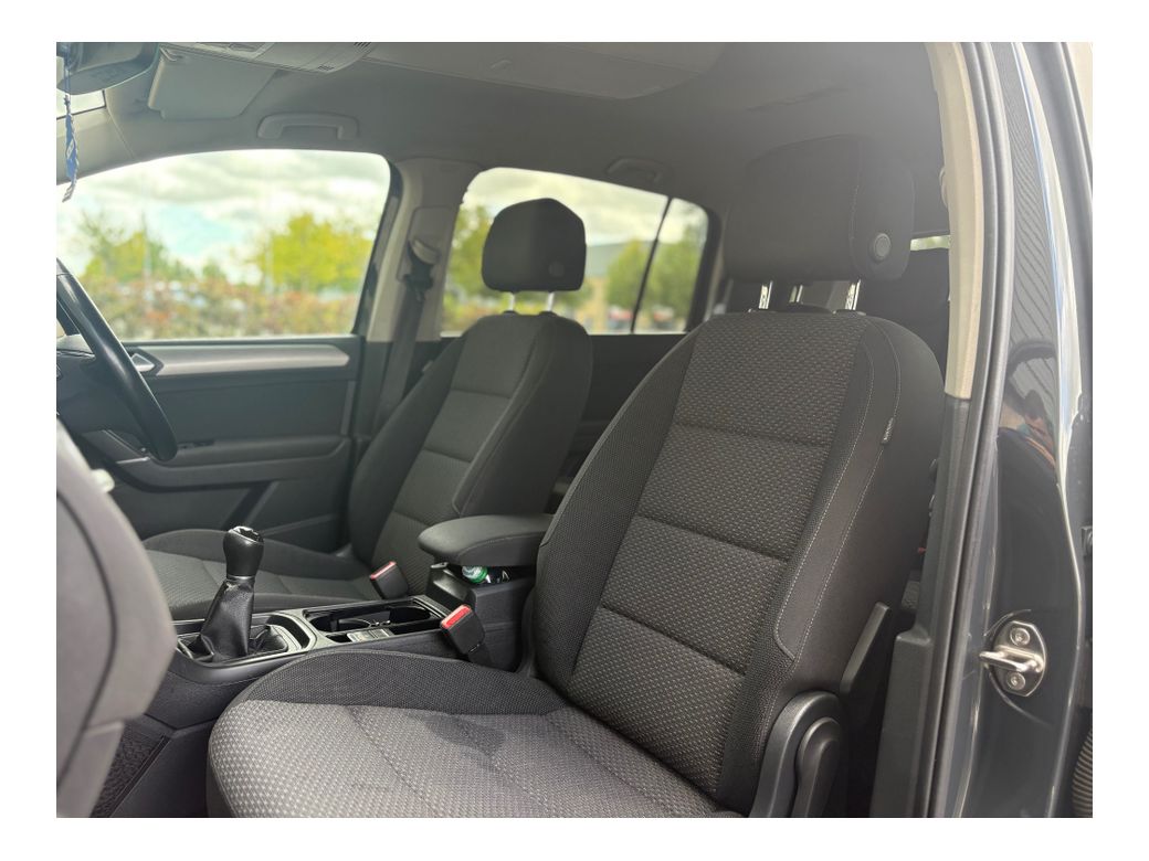 2016 Volkswagen Touran